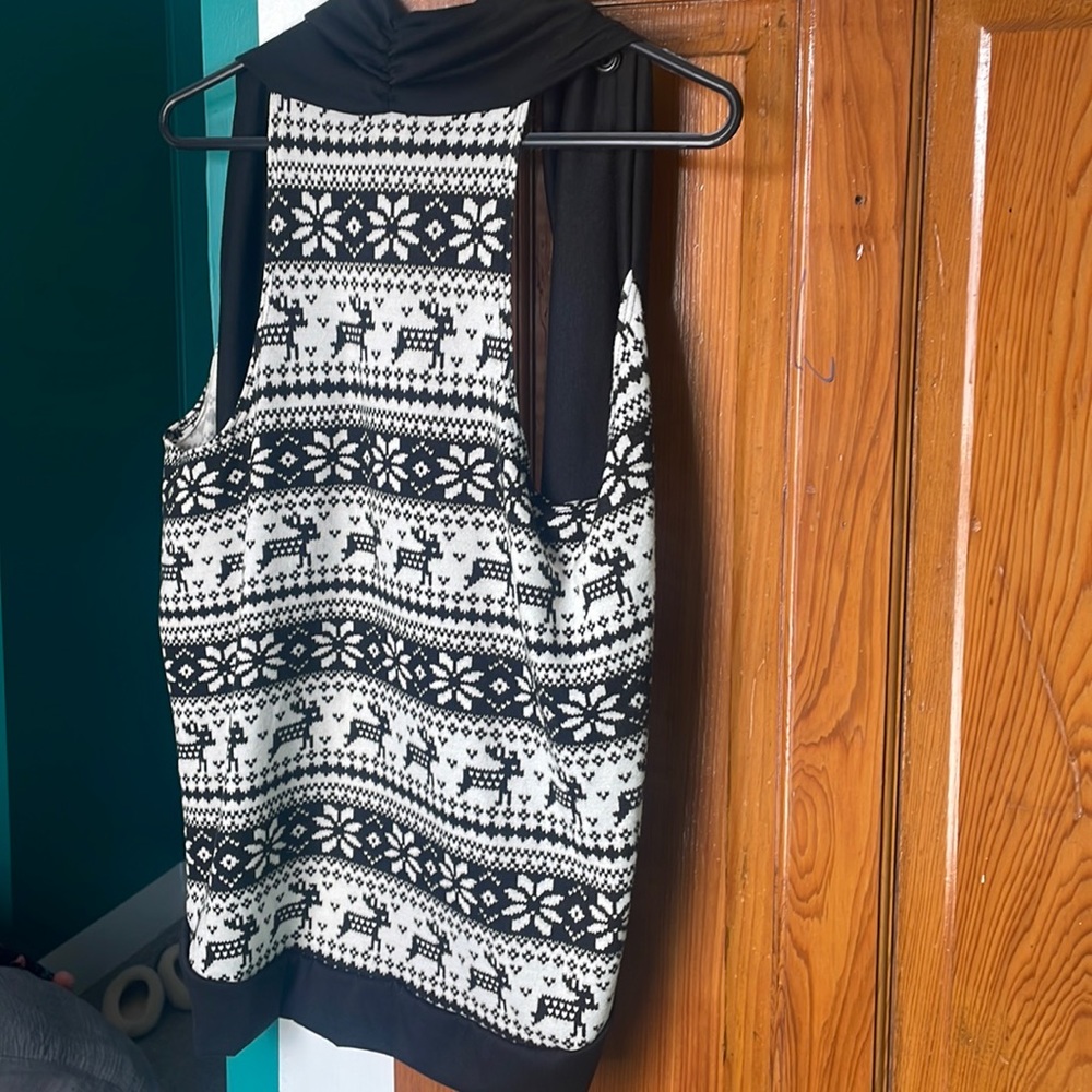 Cute Wet Seal Sweater Vest